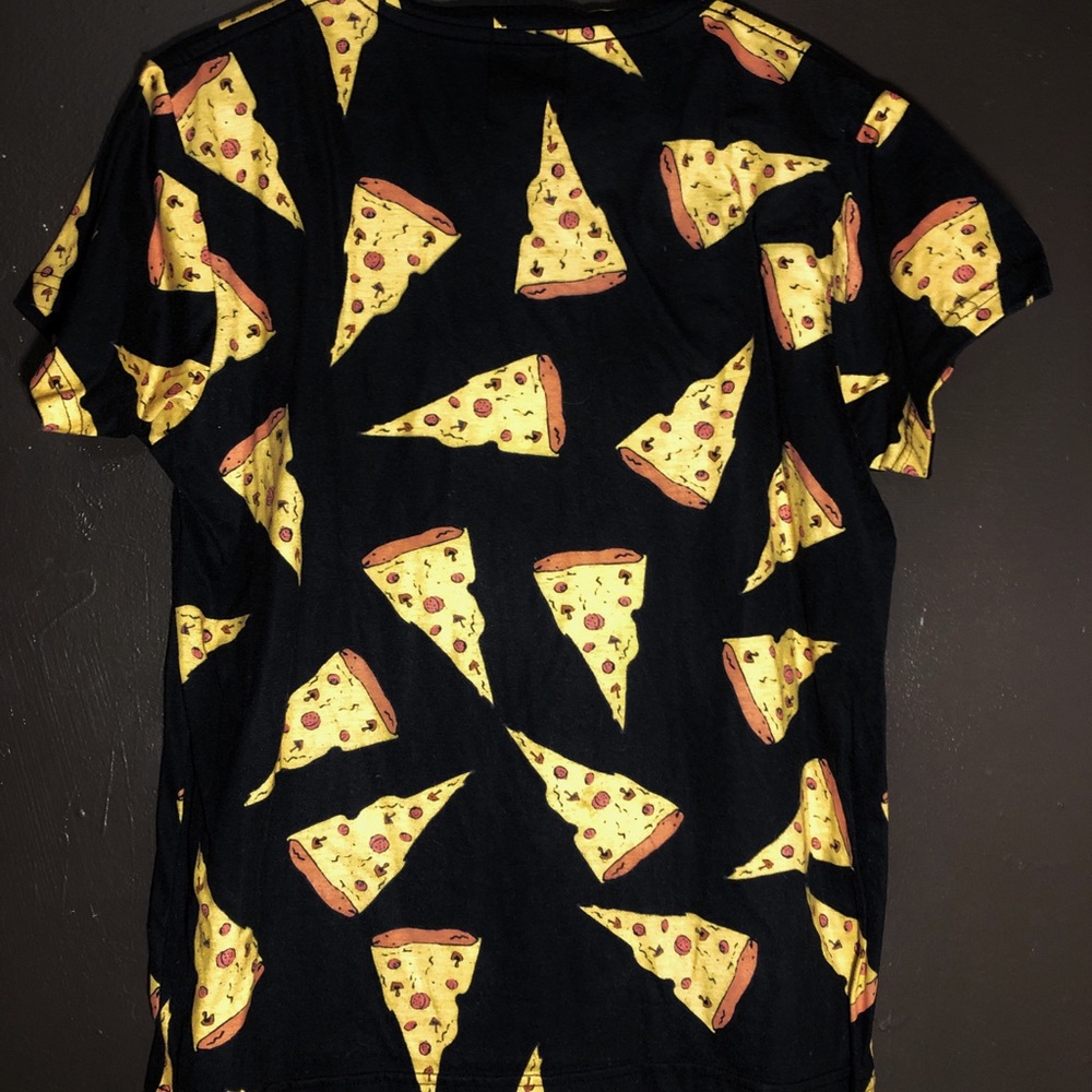 Omighty “Big A$$ Pizza Tee” - Picture 3 of 4